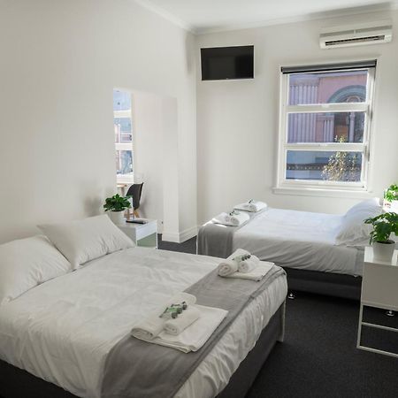 Bar Broadway Hotel Sydney Bagian luar foto