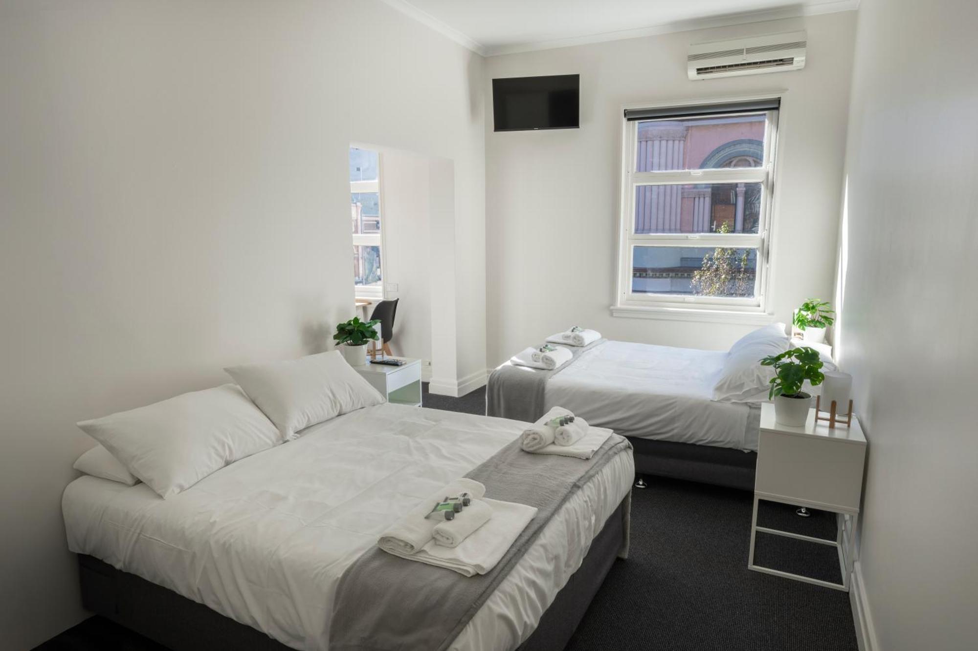 Bar Broadway Hotel Sydney Bagian luar foto