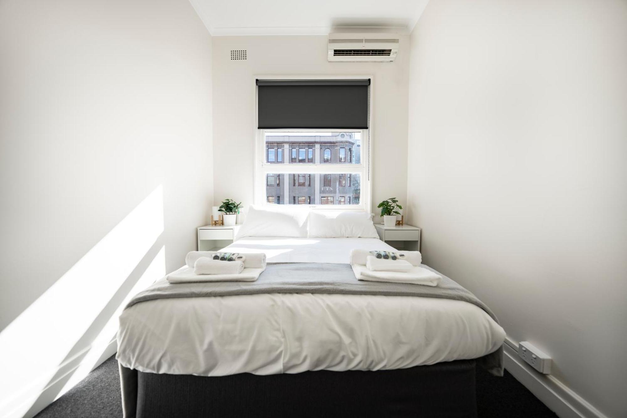 Bar Broadway Hotel Sydney Bagian luar foto